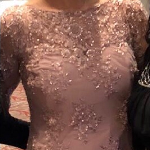 Custom made dress - Picture 4 of 5